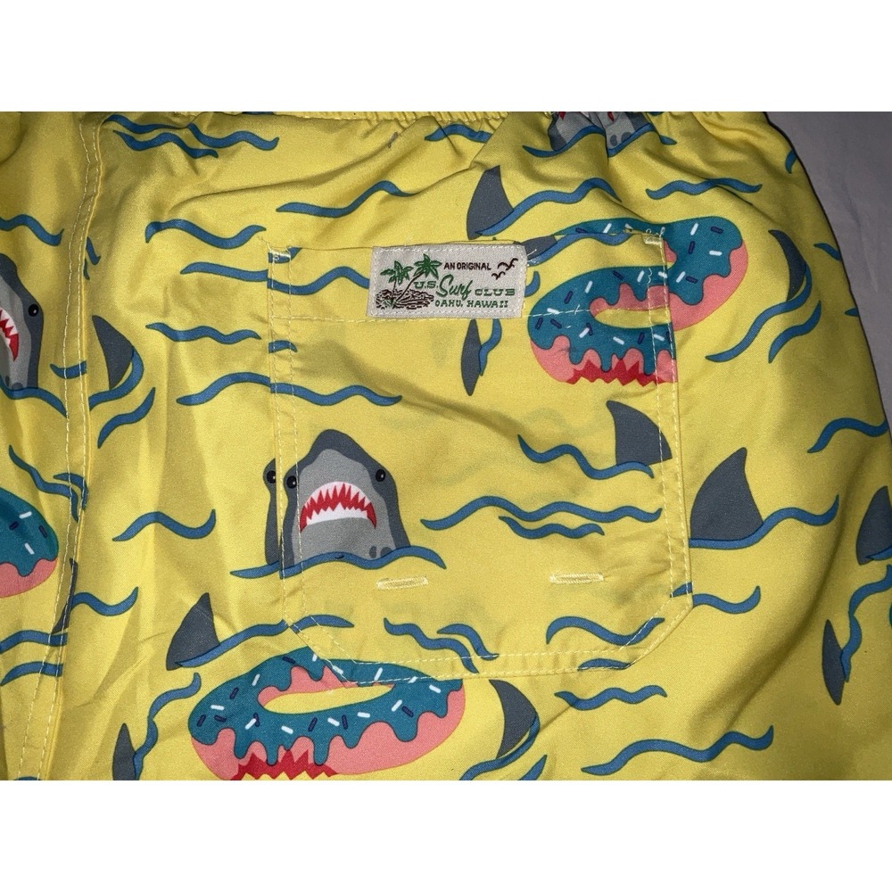 NWT Men's U.S. Surf Club Oahu, Hawaii Shark Donut Floaty Yellow Swim Trunks‎ - L - Picture 5 of 6